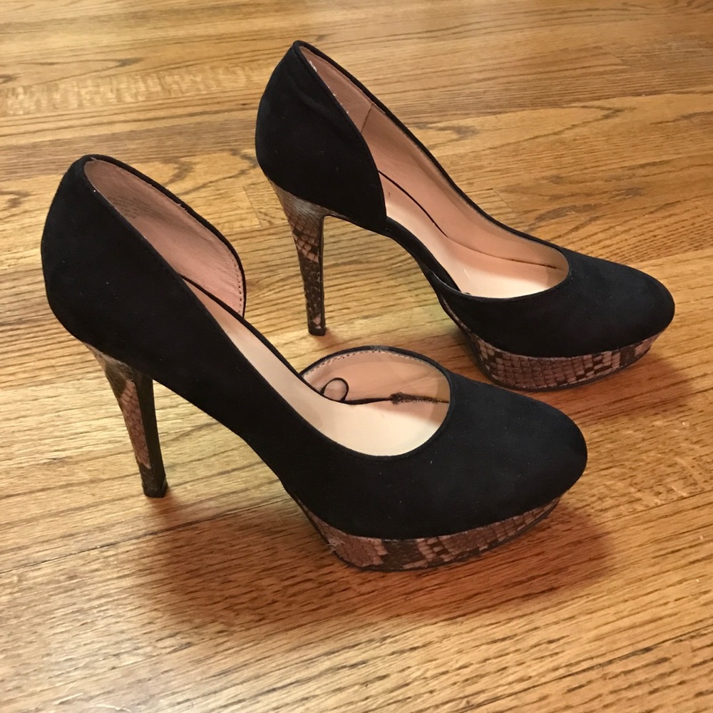 Nine West Black Suede/Python heels